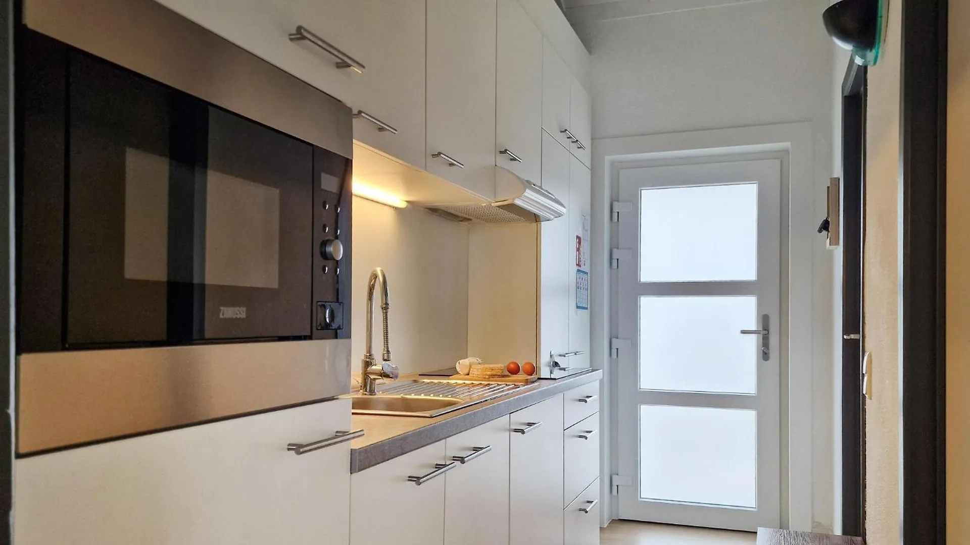 Awesome Apartment In Bredene Bélgica